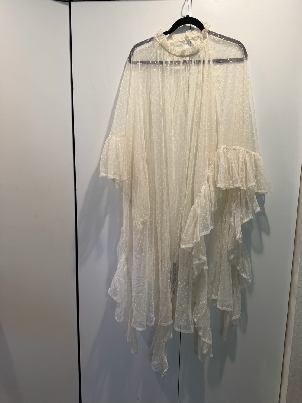 Free People Swiss Dot Ruffle Kaftan NWT - Picture 3 of 6